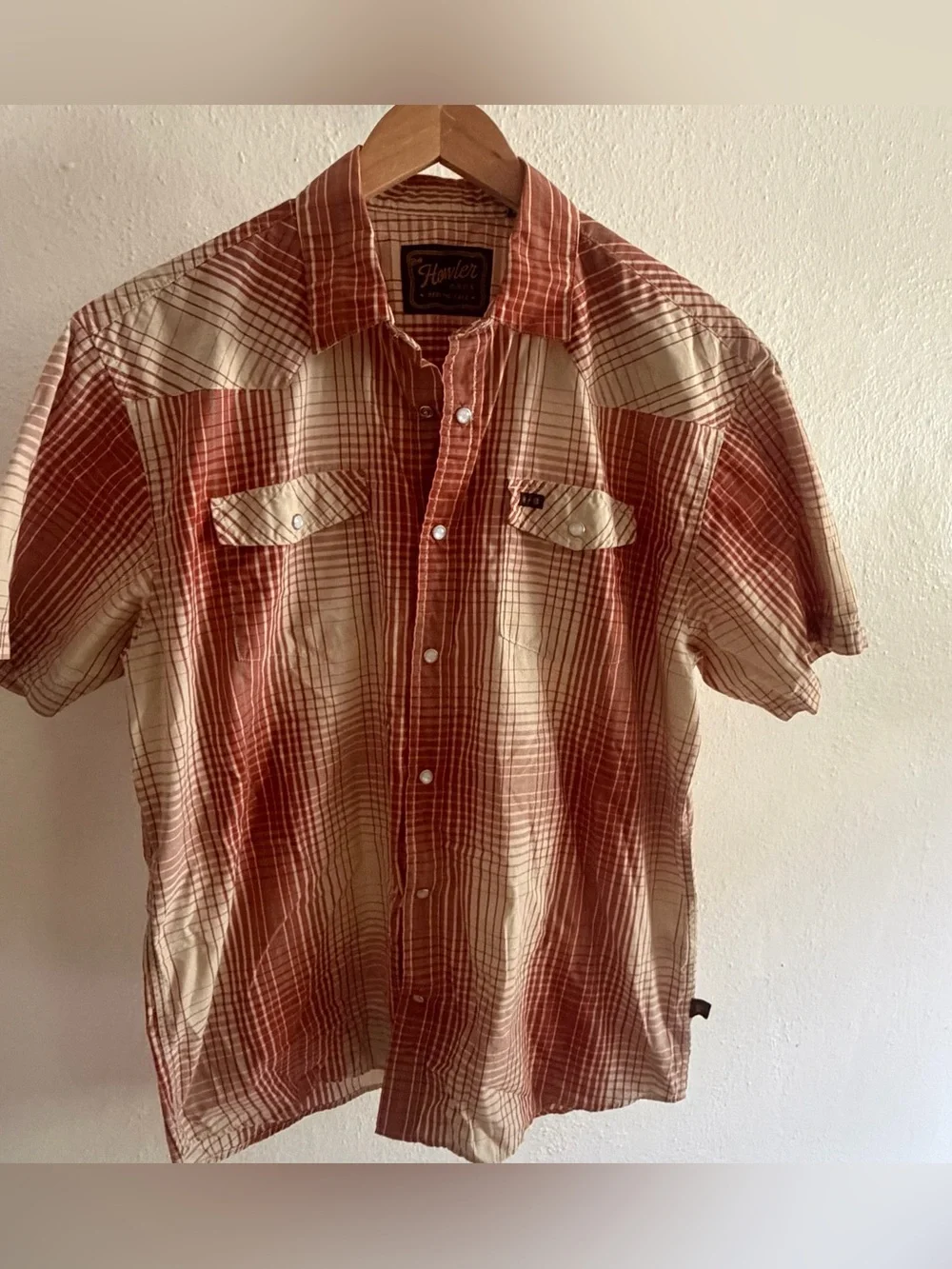 Howler Brothers Men’s Plaid Short Sleeve Western Snap Shirt Rust Cream Size L